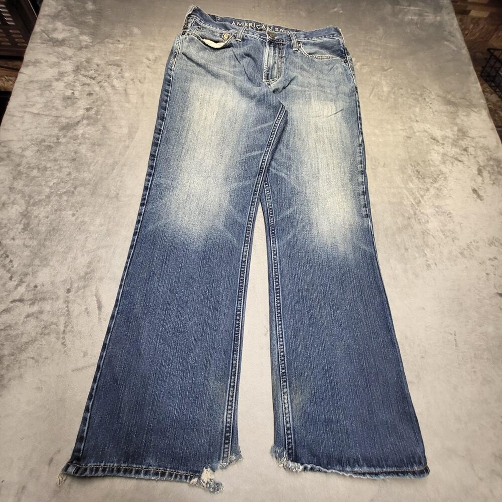 American Eagle Jeans Mens 33x32 Blue Bootcut Distressed Medium Wash Pockets